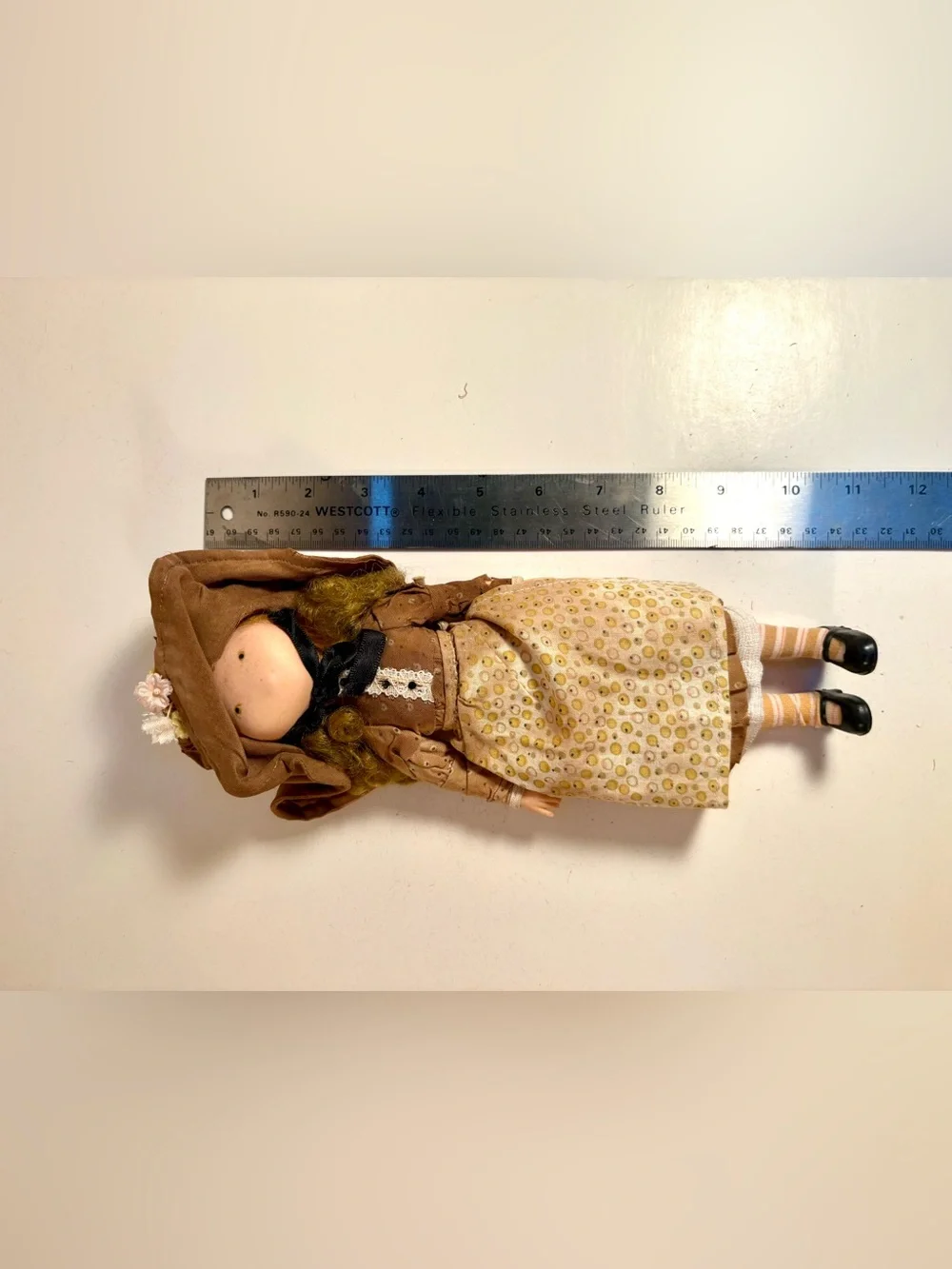 Vintage Holly Hobbie Doll